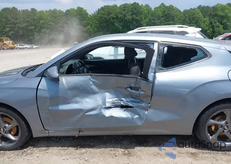 2019 Hyundai Veloster 2.0 z USA, uszkodzony, nr VIN KMHTG6AF5KU017950